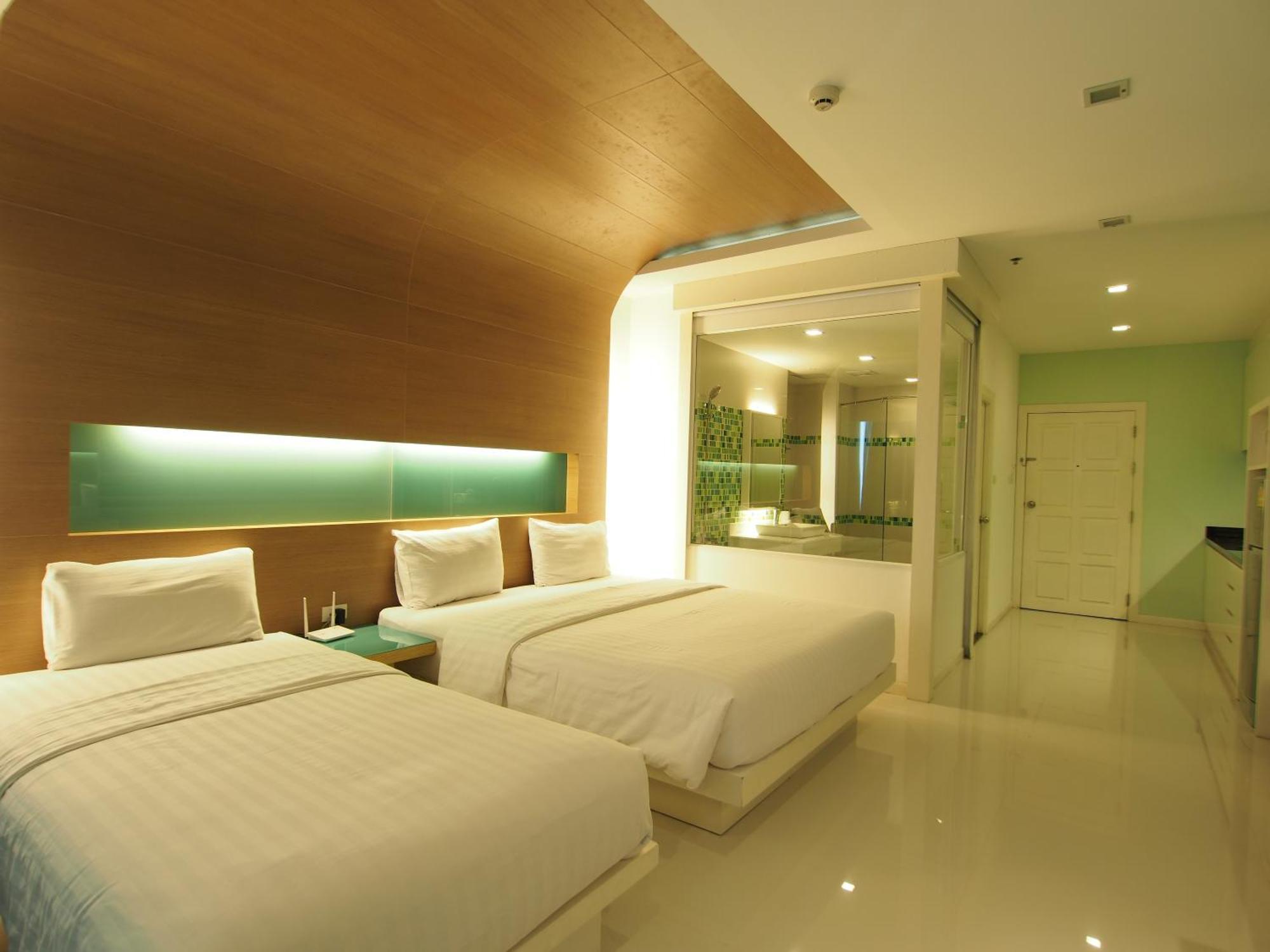 View Talay 6 By Pat 42 Apartman Pattaja Kültér fotó