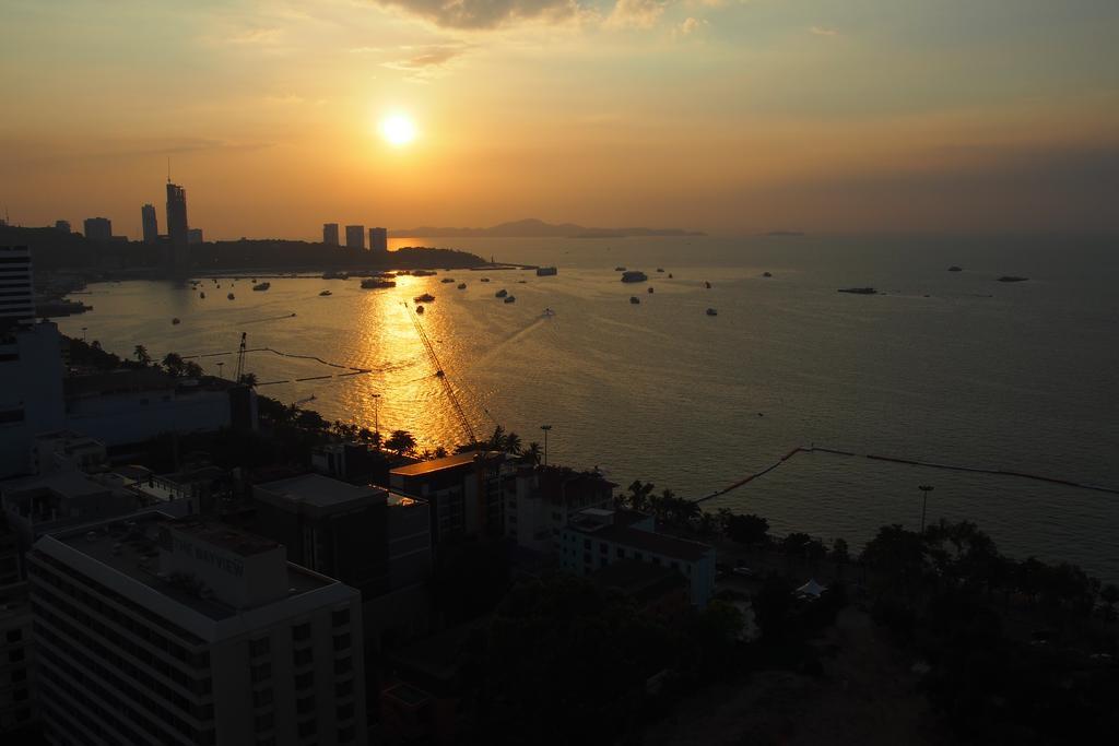 View Talay 6 By Pat 42 Apartman Pattaja Kültér fotó